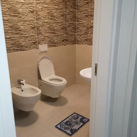 Apartment Luxury Fiori Di Bosco Tirana
